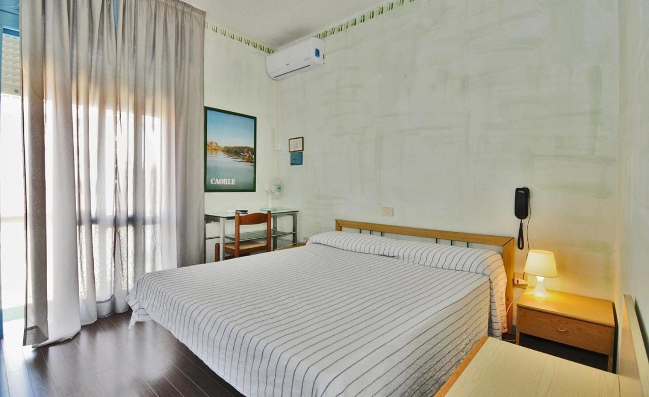 Hotel Antonella كاوْرلي المظهر الخارجي الصورة